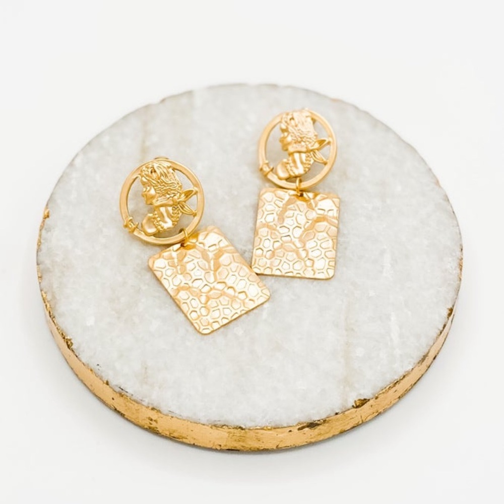 NWT POL Gold Hammer Earrings